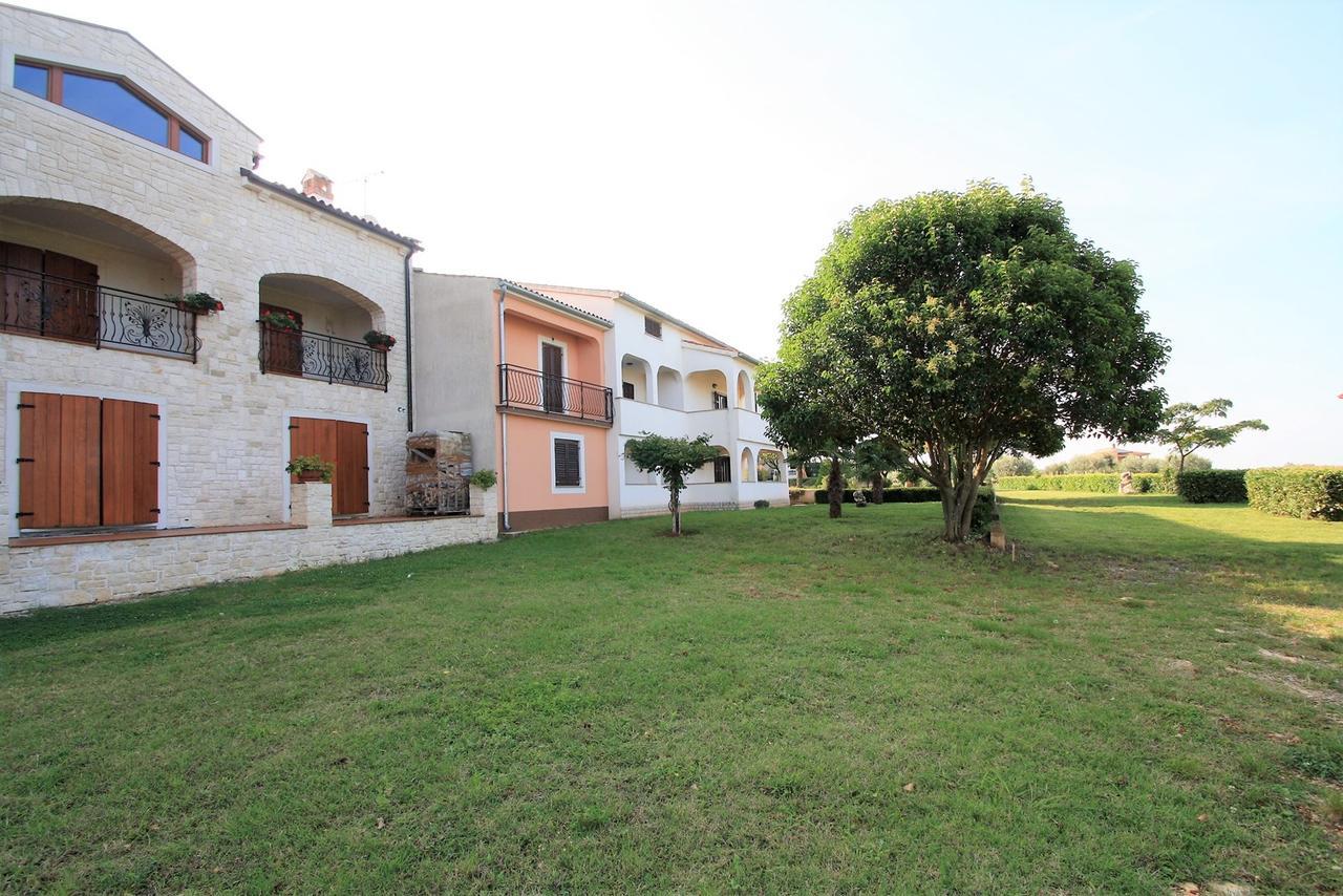 Apartments Livio Stranici Rosini Zewnętrze zdjęcie